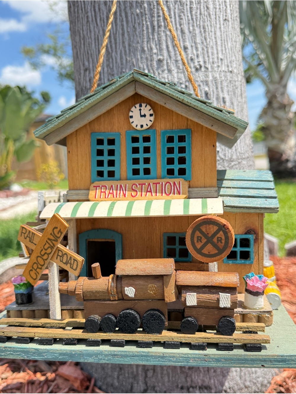 Train-Station Wooden Depot Yard Decor Birdhouse 10 x 10 x 8” Very Nice!